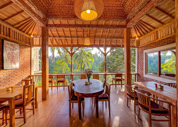 Made Punias Jungle Paradise Aparthotel 3*