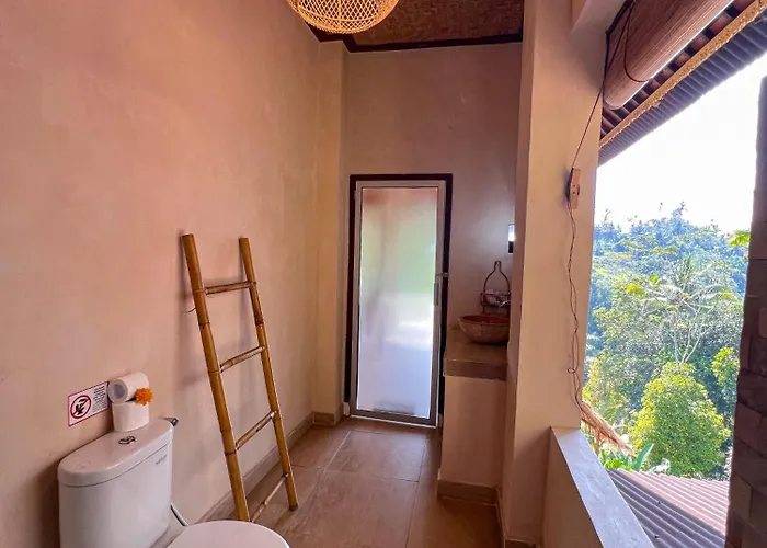 Made Punias Jungle Paradise Aparthotel
