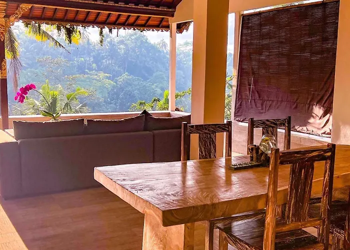Made Punias Jungle Paradise Ubud