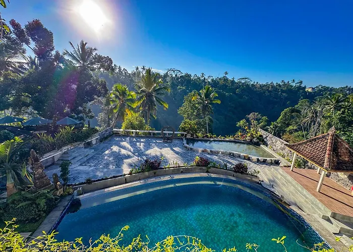 Made Punias Jungle Paradise Aparthotel